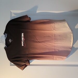 Hollister tshirt